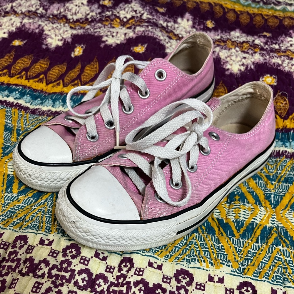 Pink Converse All-Star